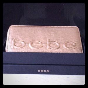 Bailey Bebe wallet gold on gold